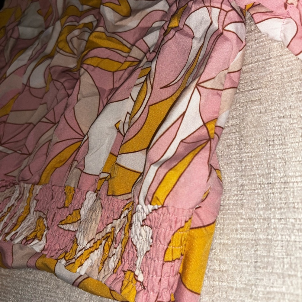Milk & Honey Retro Mod Swirl Tie Front Smocked Waist Top M Faux Wrap Blouse - Picture 8 of 9